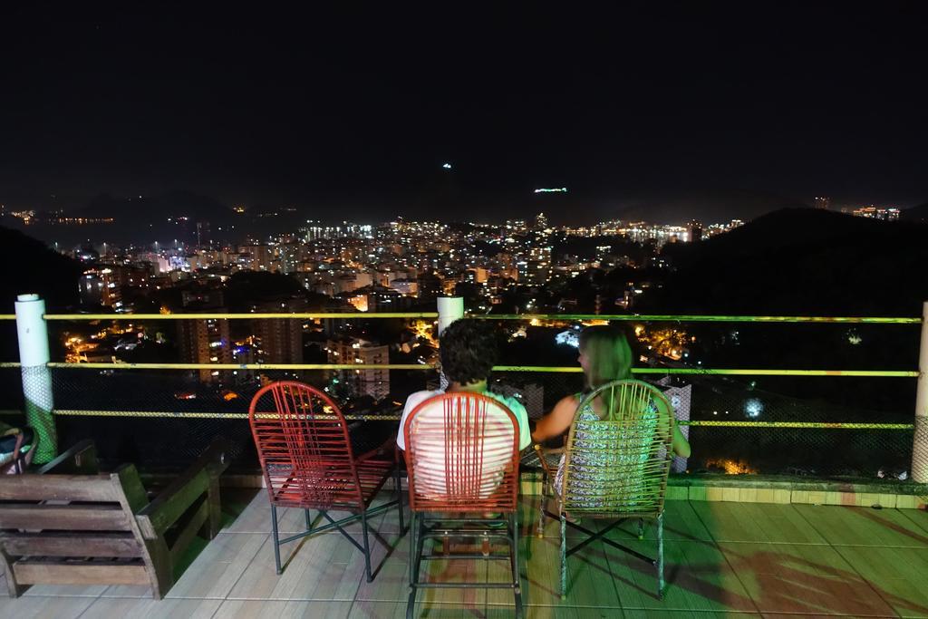 Favelinha Albergue Rio de Janeiro