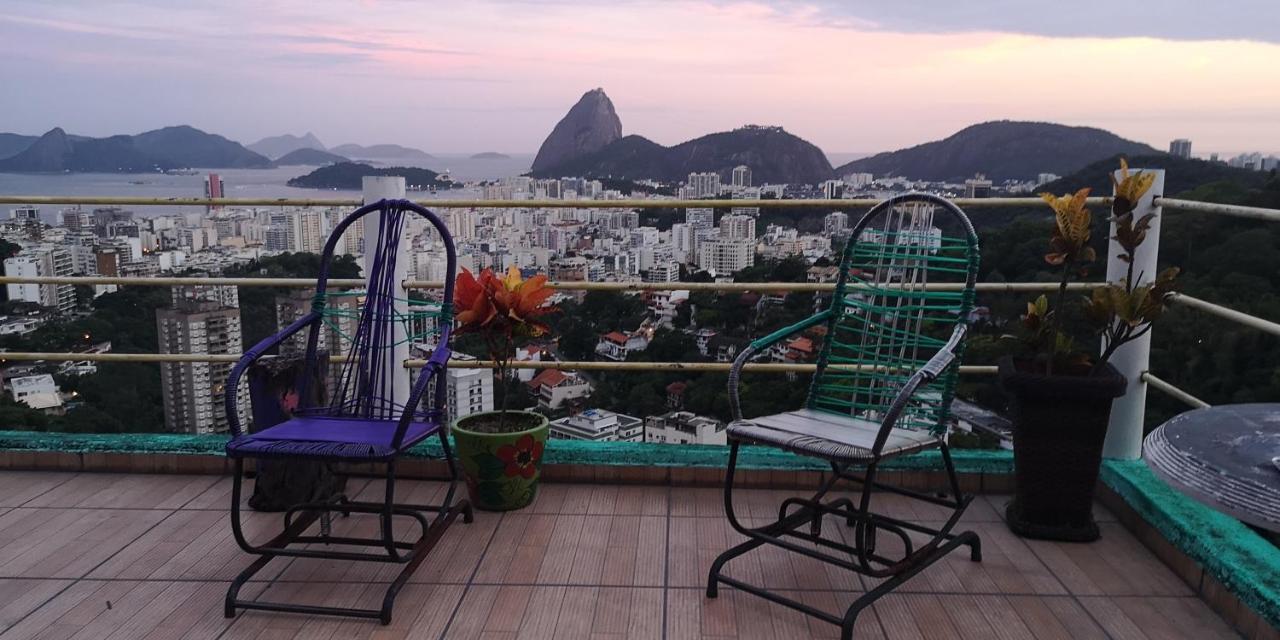 Favelinha Albergue Rio de Janeiro